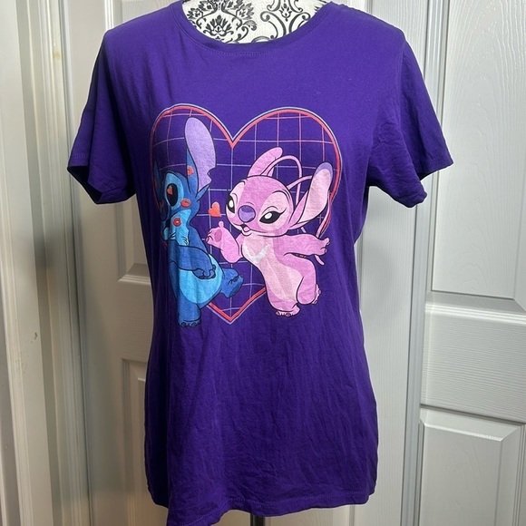 Disney Themed LILO & Stitch Purple T Shirt L - Picture 1 of 5